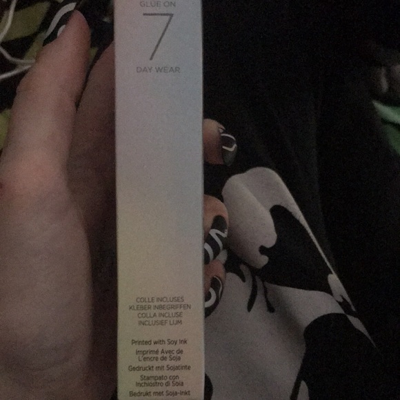 🆕🌻BNIB!Kiss Nails Spring 2021 Collection Daisy/Floral Nails!M Length! 🌻 - Picture 5 of 8